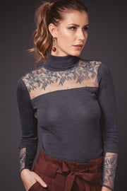 209 04 Under-jacket- Tubolar Wool Silk and embroidered tulle with zebra effect