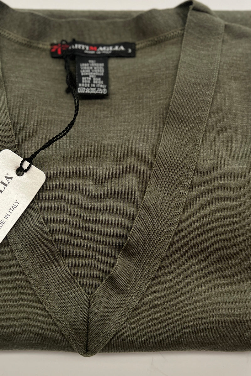 Maglia sottogiacca da donna 692 in lana seta - Scollo a V e finta in tessuto stesso