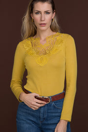 755 04 Bischoff retro style macramé wool silk sweater with long sleeves