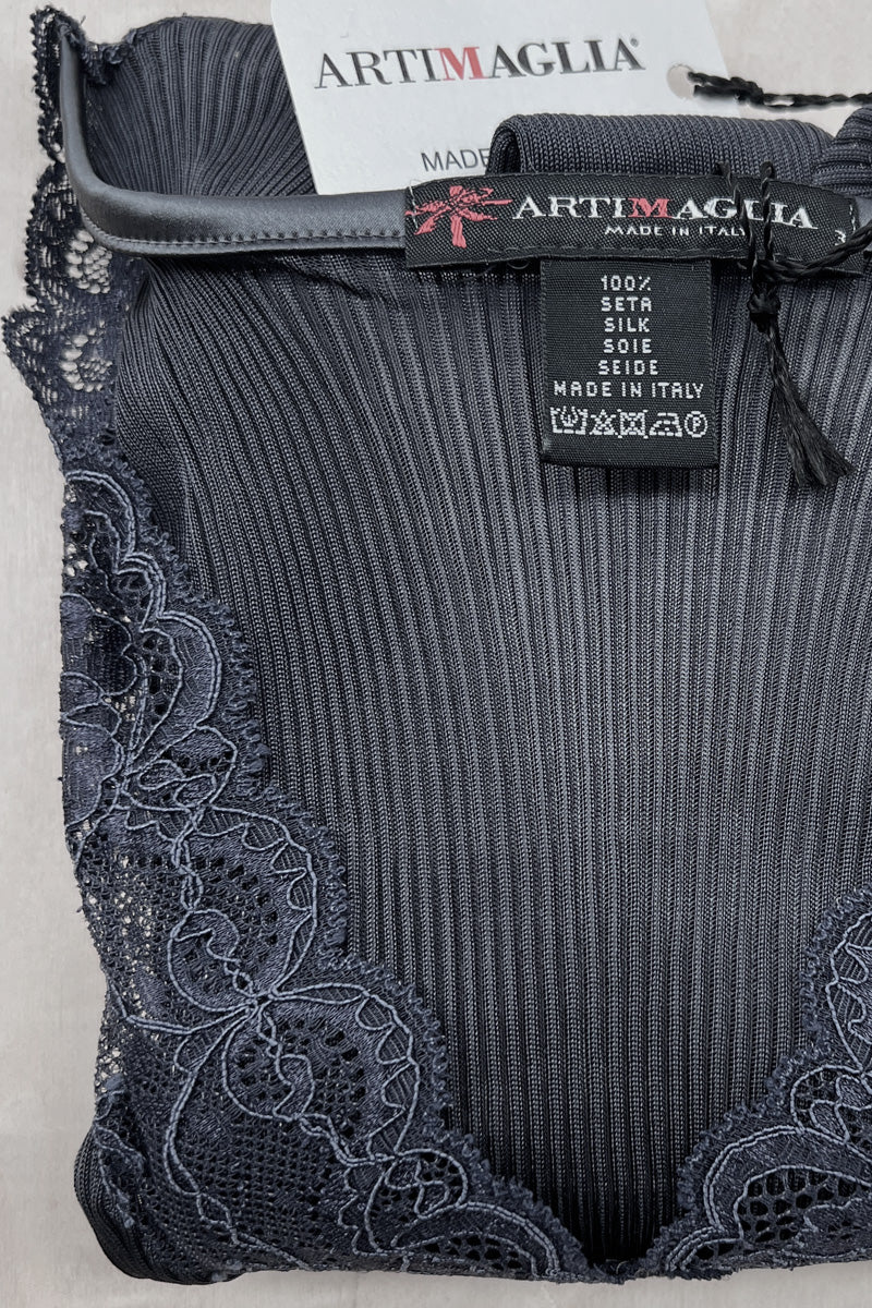 Maglia intima da donna 908 in seta - Manica lunga e scollo a V con balza di pizzo