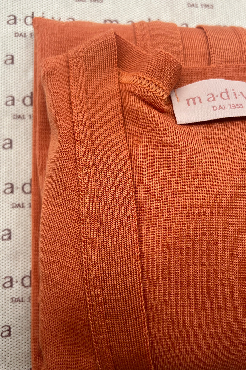 Cardigan da donna Zoe in lana seta - Morbidezza, calore e ottima vestibilità