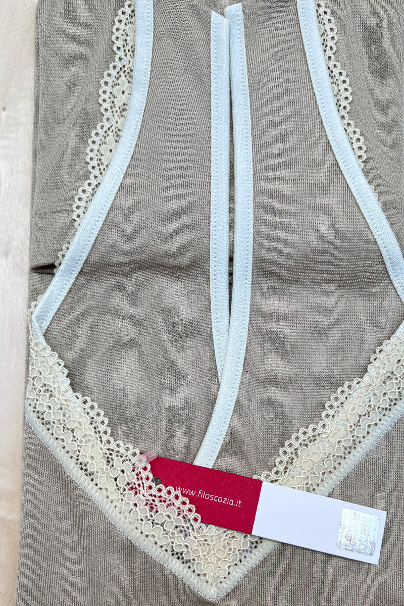 Canotta da donna Aiko in cotone filoscozia® - Spalla larga e pizzetto elastico a contrasto