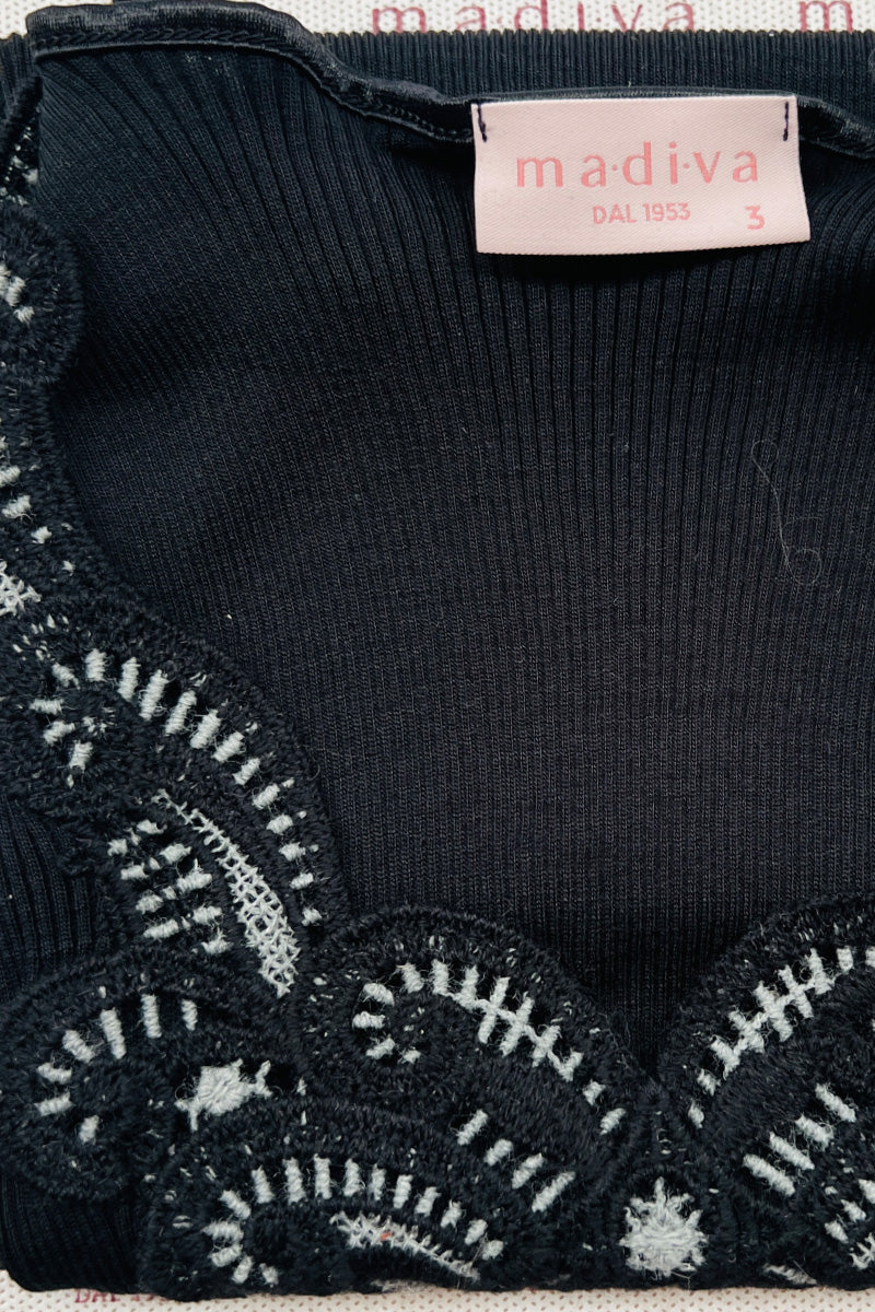 Women's sleeveless cardigan Betta in silk wool - Softness and excellent fit
