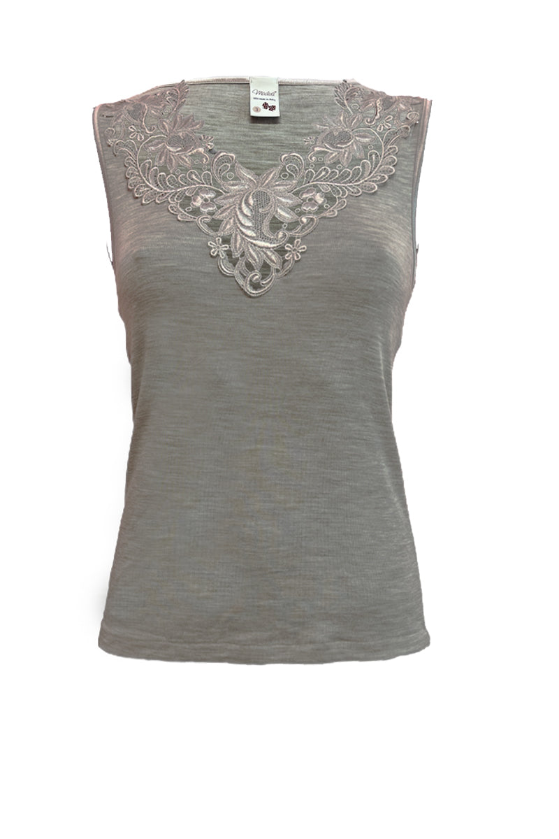 Women's sleeveless cardigan Kayla - in wool silk - Soft and warm with Swiss macramé
