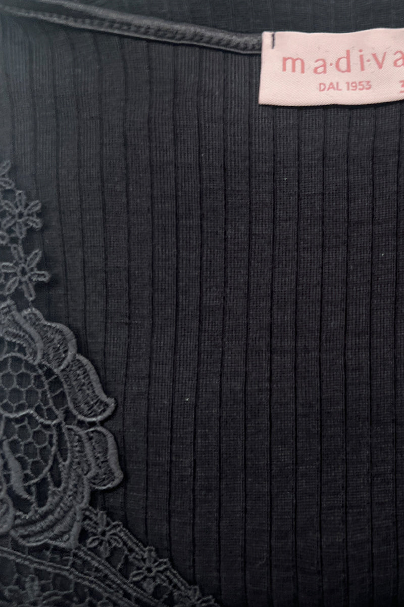 Maglia da donna Marti・Manica in lana seta - Manica lunga e macramè raffinato