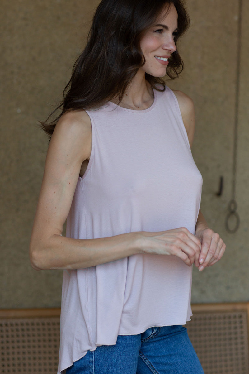 Smanicato da donna Maui in Micromodal - Comfort di una vestibilità morbida e lunghezza del retro più lunga