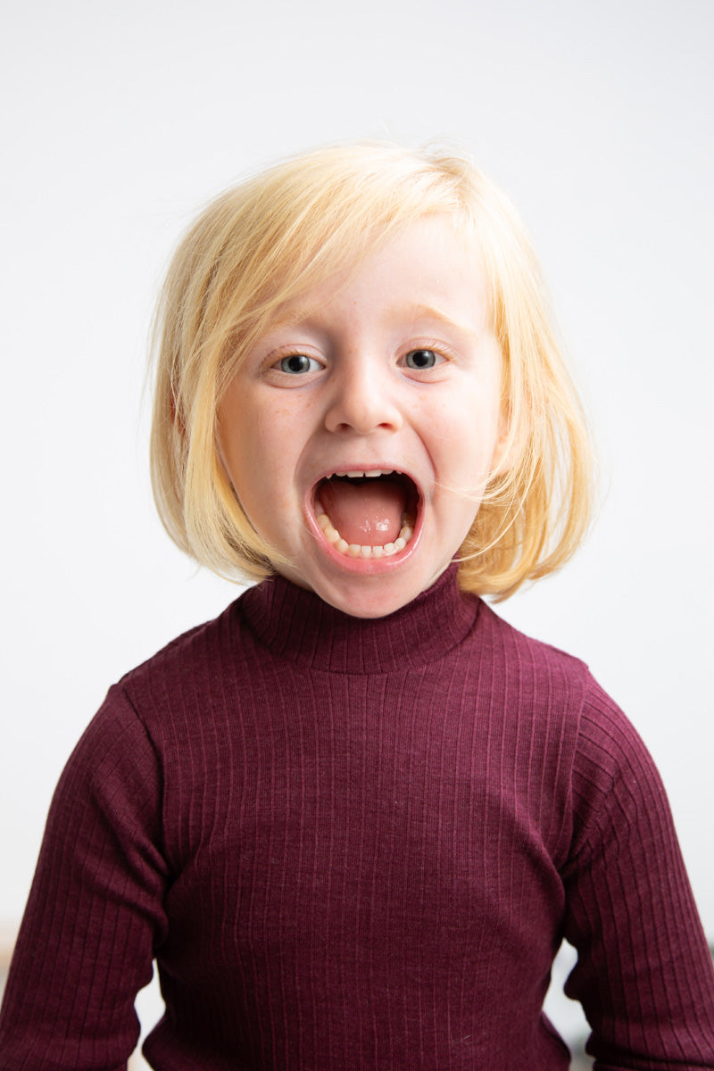 Maglia lupetto bambino Olly in lana seta - Delicata sulla pelle e perfetta da indossare sotto una felpa
