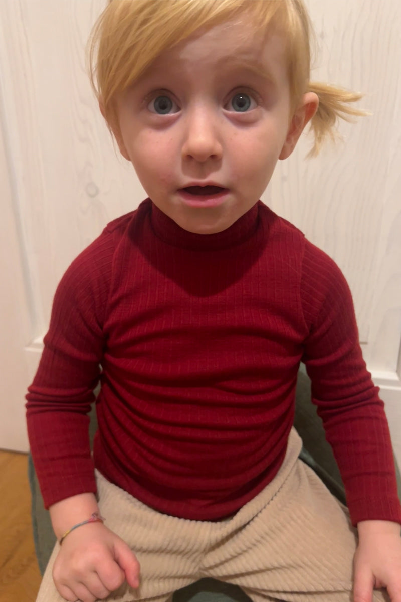 Maglia lupetto bambino Olly in lana seta - Delicata sulla pelle e perfetta da indossare sotto una felpa