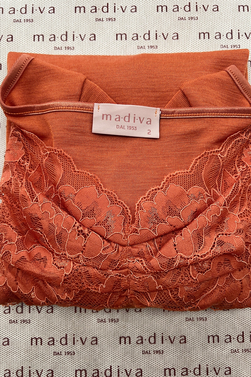 Maglia da donna Titti・ in lana seta - Manica lunga e scollo a barchetta