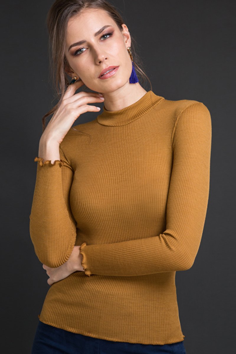 Maglia manica lunga lupetto in lana seta