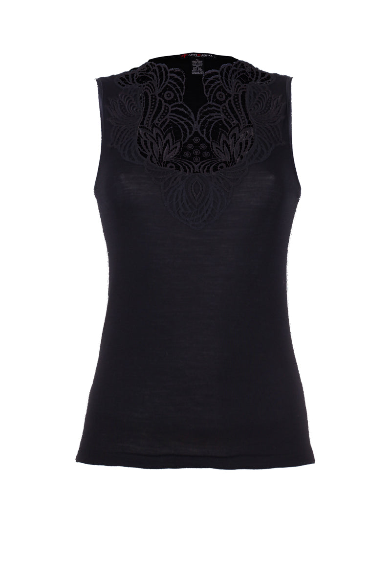 755 05 Retro style Bischoff macramé wool silk vest