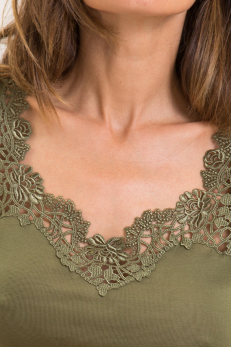 Cleveland Sleeveless - 100% Filoscozia® Cotton with macramé