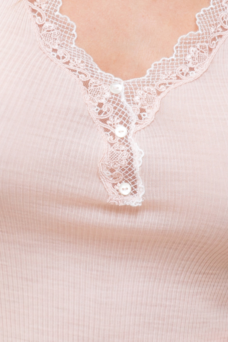 Love・Camisole Top in wool silk with embroidered tulle flounce